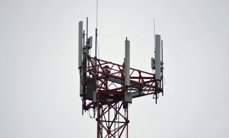 frequency tracking for busy signals